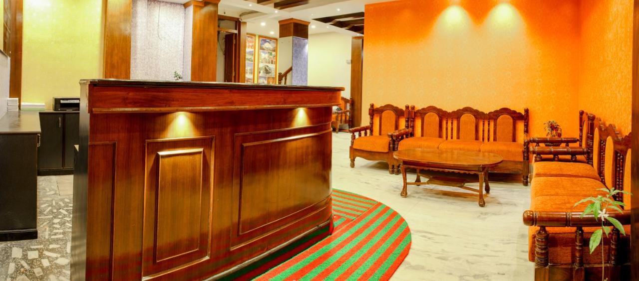 Kathmandu Regency Hotel Extérieur photo
