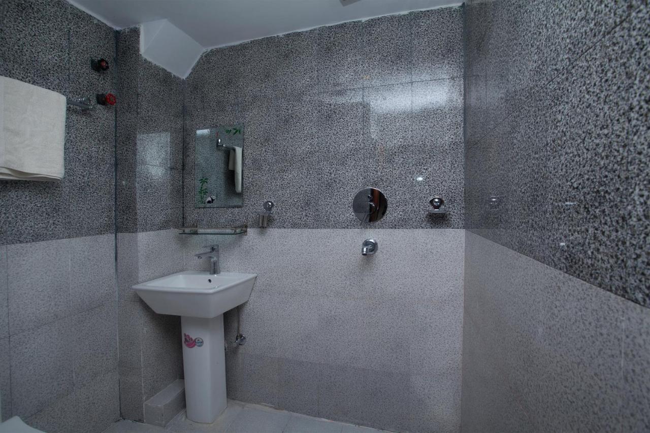 Kathmandu Regency Hotel Extérieur photo