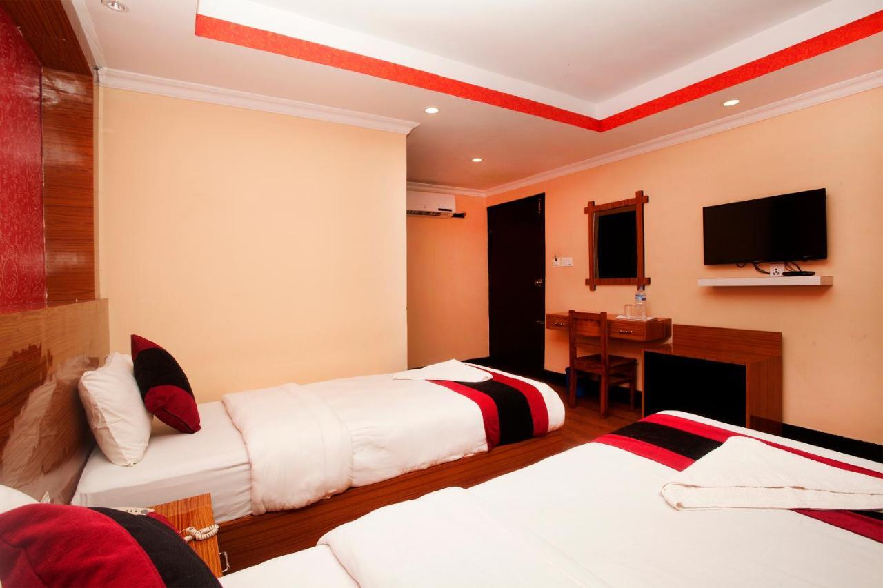 Kathmandu Regency Hotel Extérieur photo